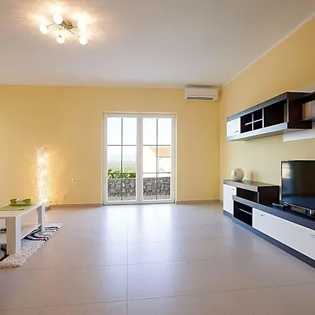 Hotel Sky Comfortable 2*