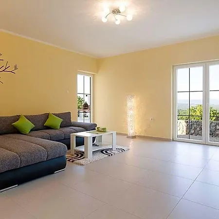 Hotel Sky Comfortable 2*
