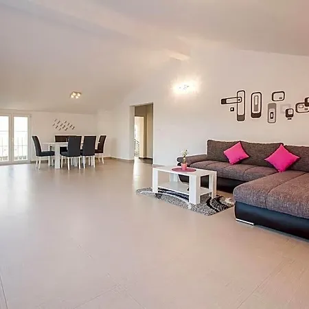 Hotel Sky Comfortable Krk Town